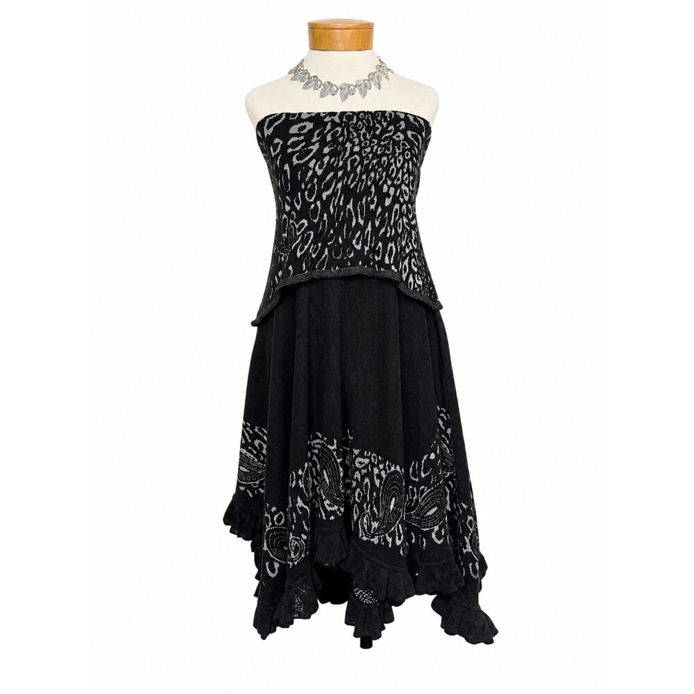 Janice Boho Strapless Lightweight Sweater Dress Leopard Paisley Black Gray OS